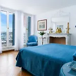 Due Leoni Terrace In St Mark\'S Square